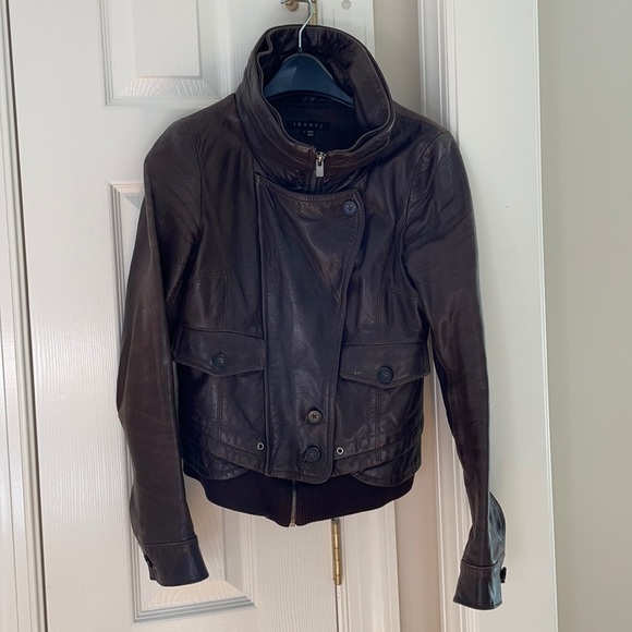Theory brown leather bomber size small - Picture 1 of 7
